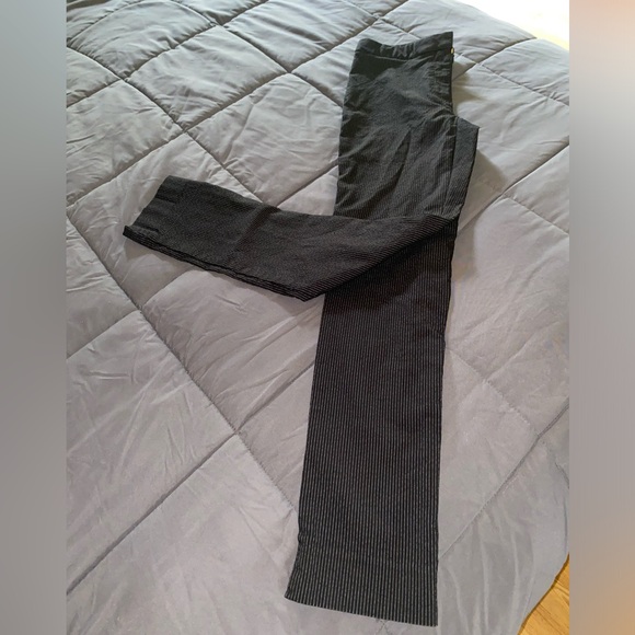 Calvin Klein skinny leg pinstripe trousers small/4 VGUC - Picture 2 of 13